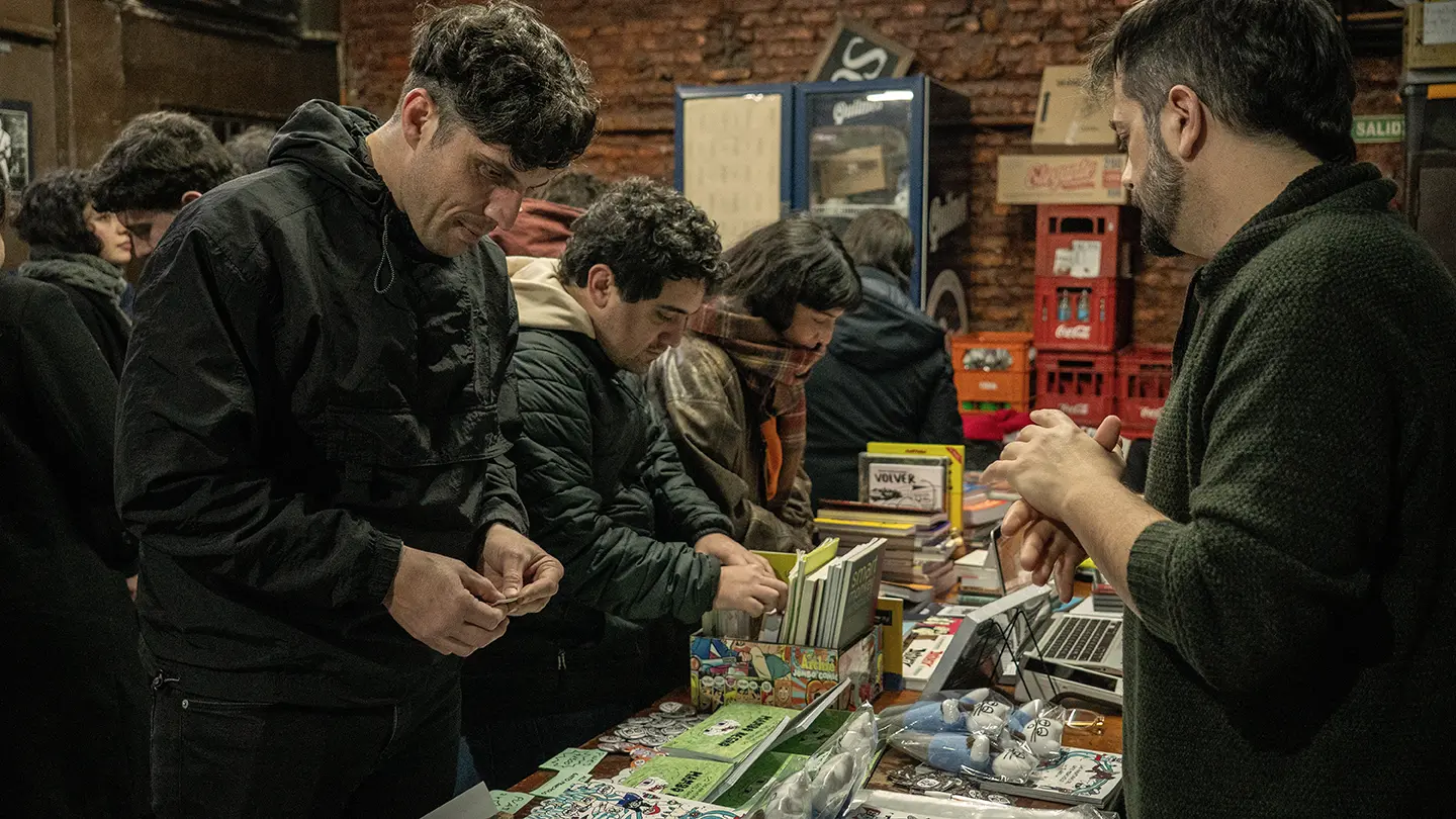 Feria Invasión en Café San Bernardo