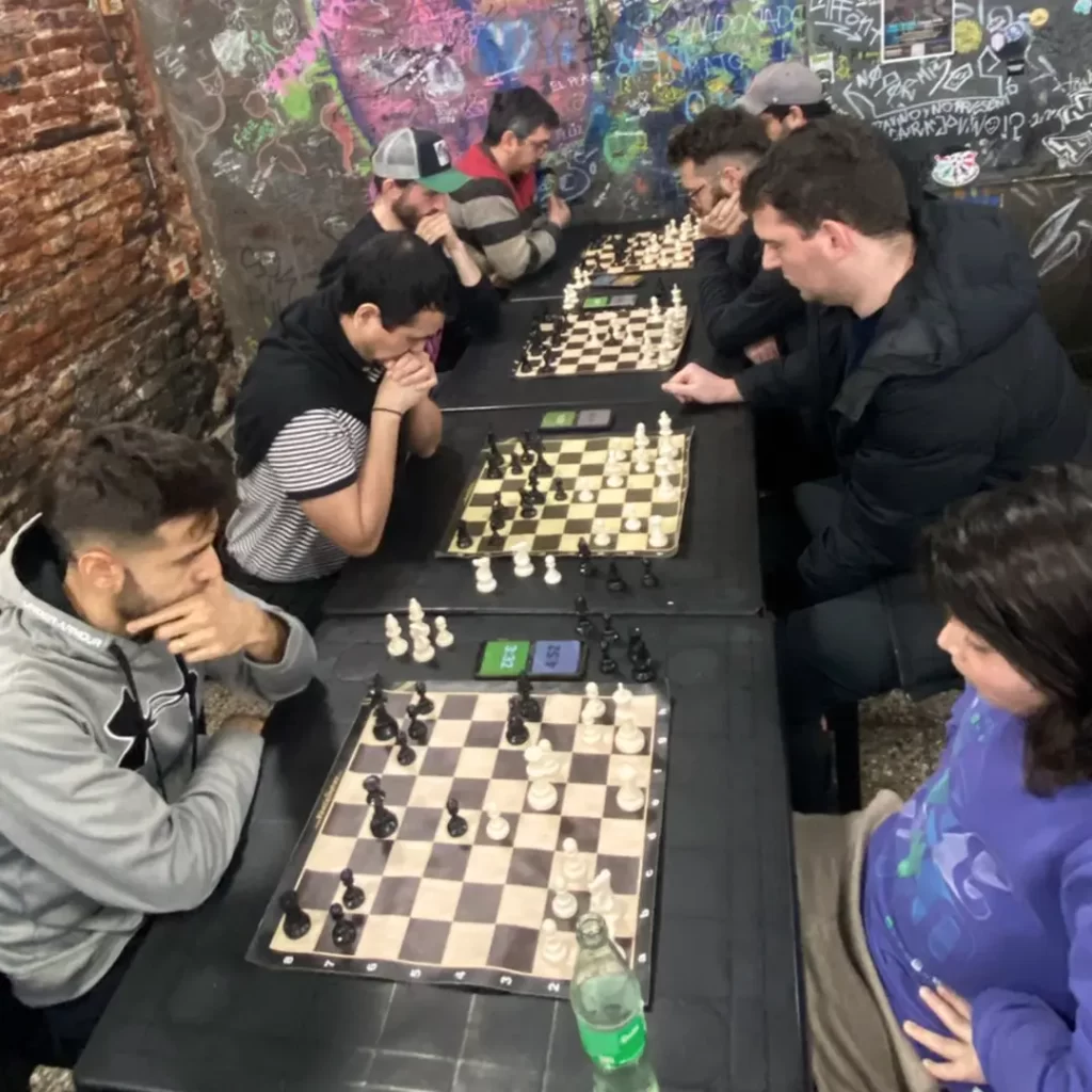 Torneos en Café San Bernardo