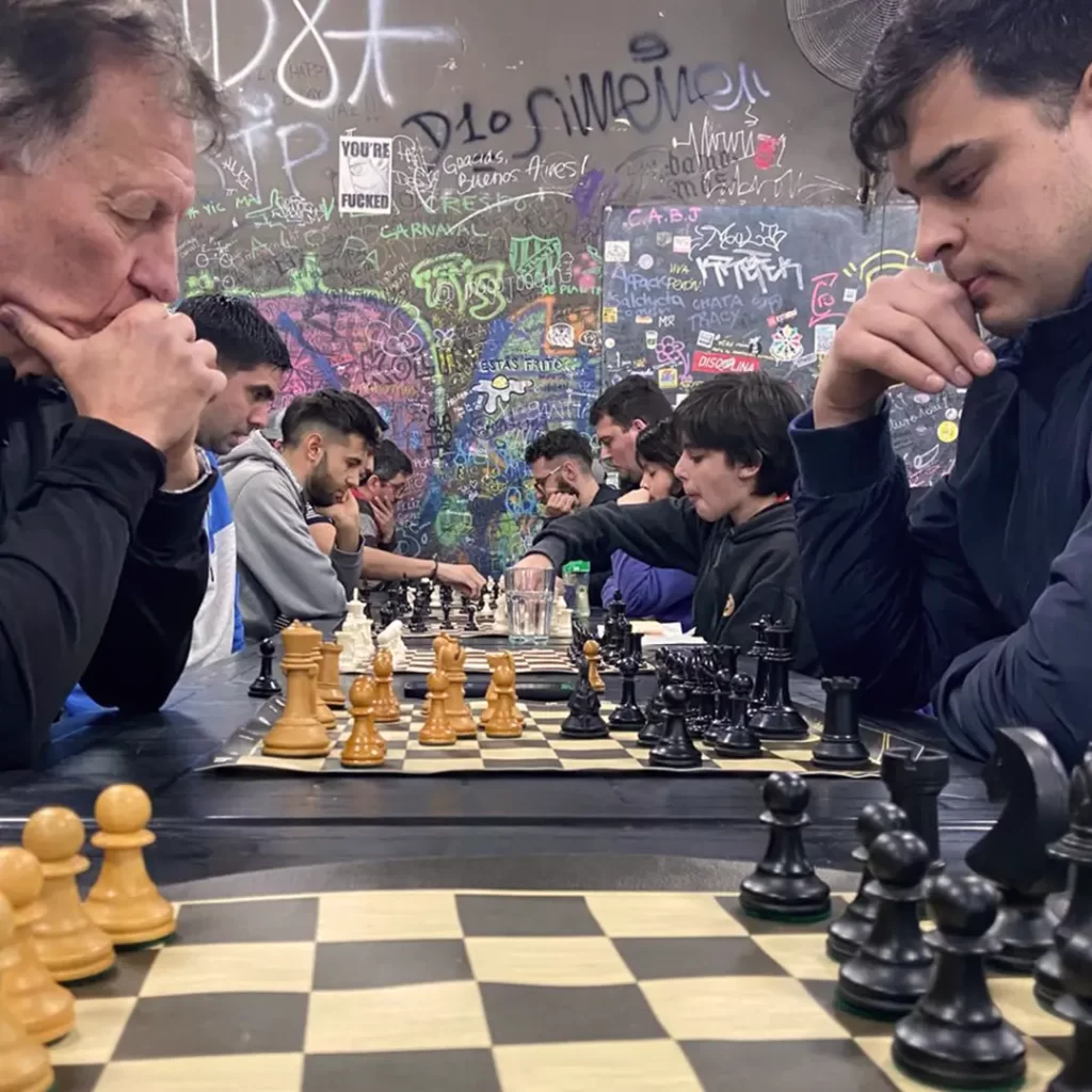 Torneos en Café San Bernardo